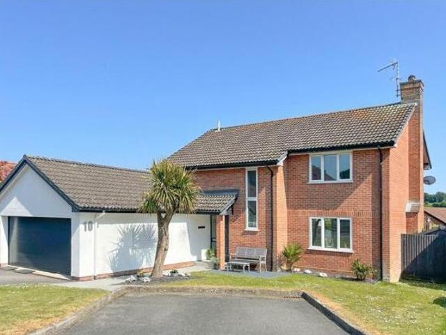 House for sale in Uckfield, Cross In Hand
