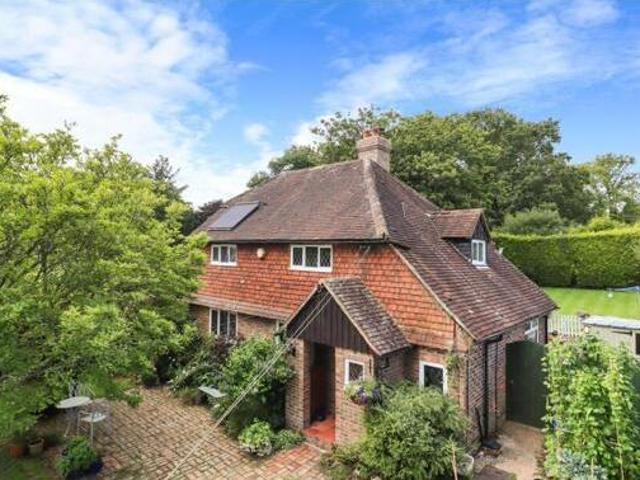 House for sale in Uckfield, Cross In Hand