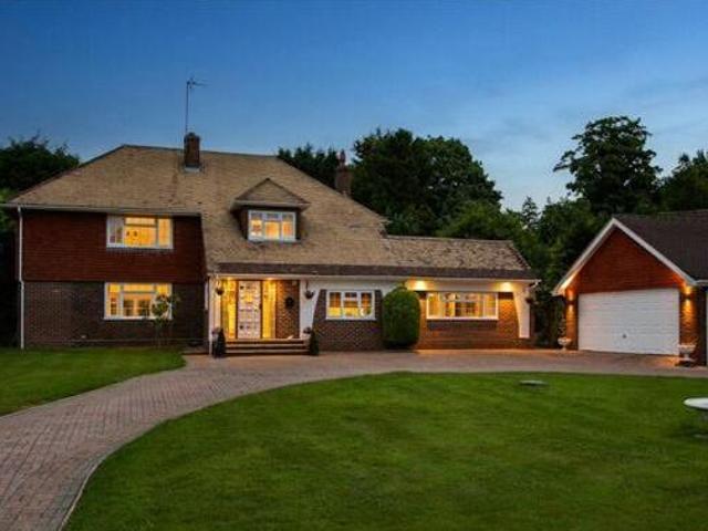 House for sale in Uckfield, Cross In Hand