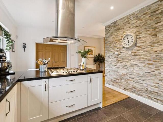 Farm for sale in Bearsden, Scotland