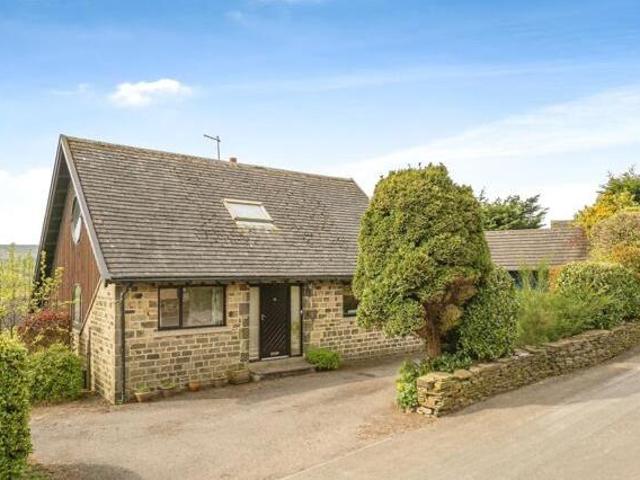 House for sale in Holmfirth, West Yorkshire
