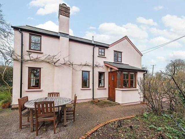 House for sale in Llanbadoc, Wales