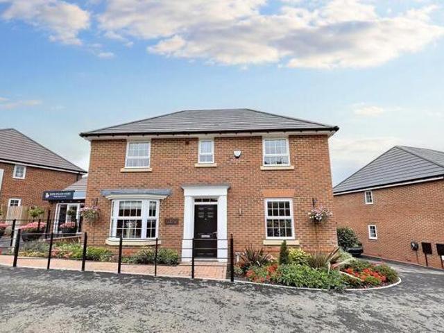House for sale in Blount's Green, East Staffordshire