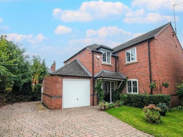 House for sale in The Heath, Beamhurst