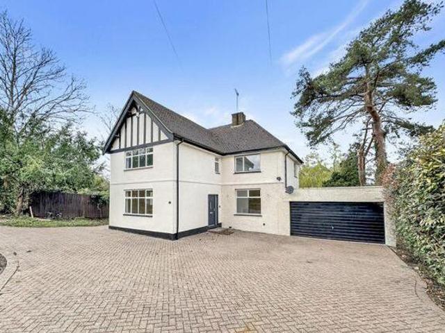 House for sale in Uxbridge, Greater London