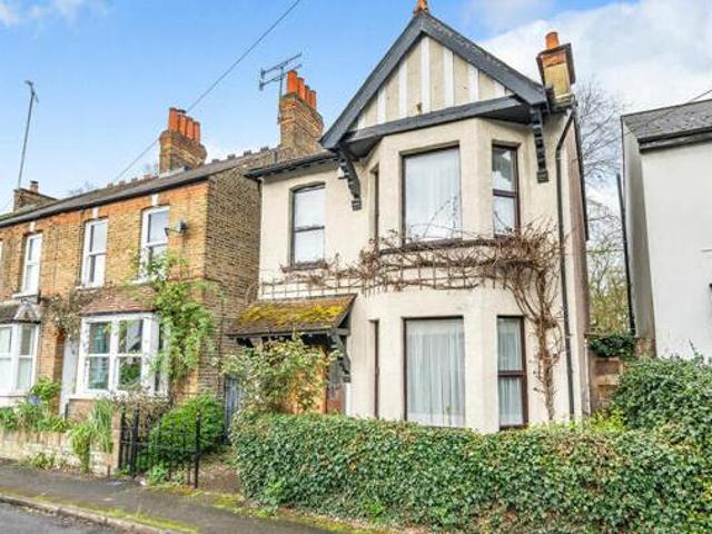 House for sale in Uxbridge, Greater London
