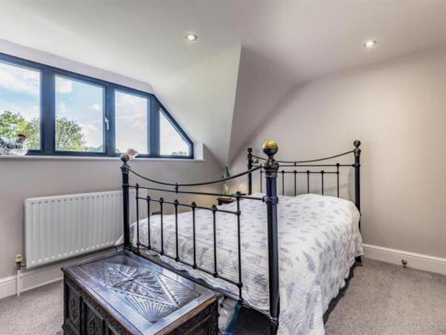 Farm for sale in Midway, Kent