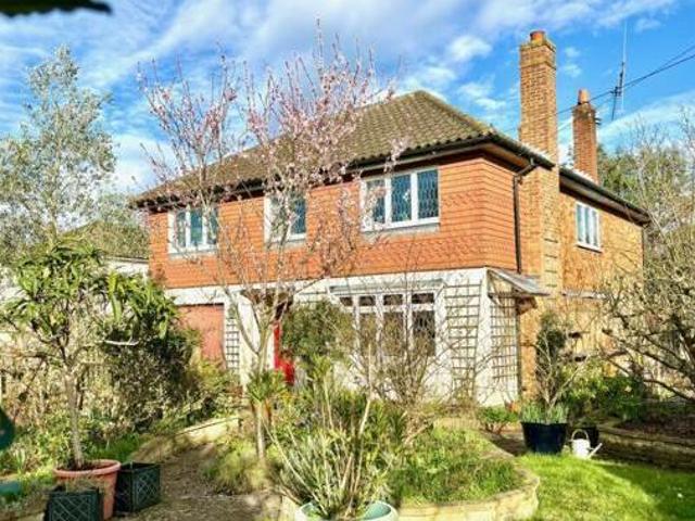 House for sale in Virginia Water, Runnymede
