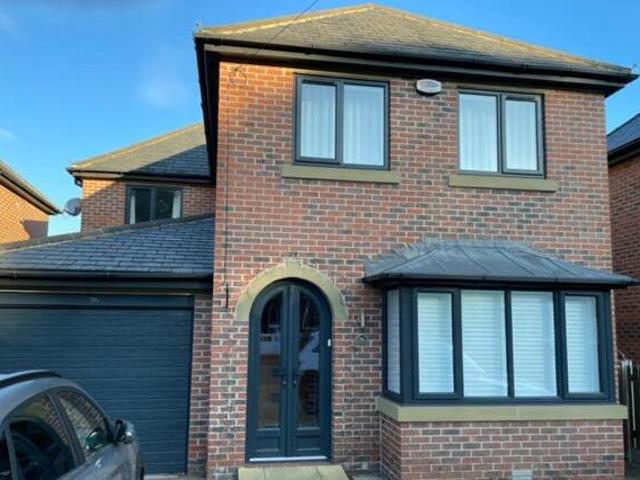 House for sale in Walton, West Yorkshire