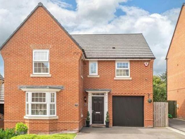 House for sale in West Yorkshire