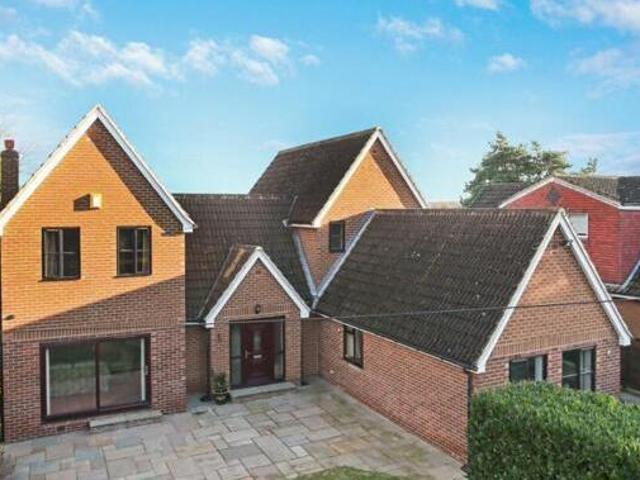 House for sale in Walton, West Yorkshire