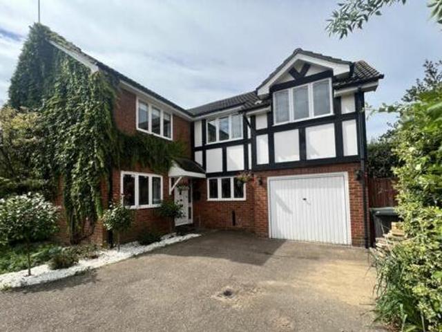 House for sale in Epping