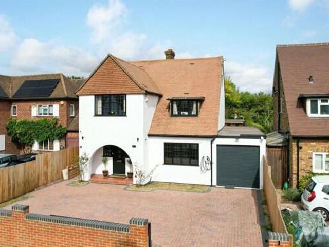House for sale in Surrey