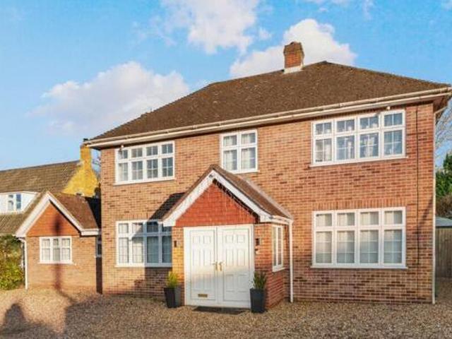 House for sale in Surrey