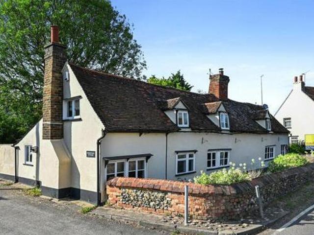 House for sale in Ware, East Hertfordshire