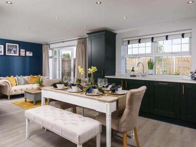 House for sale in Warwick, Warwickshire