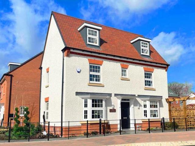 House for sale in Warwick, Warwickshire