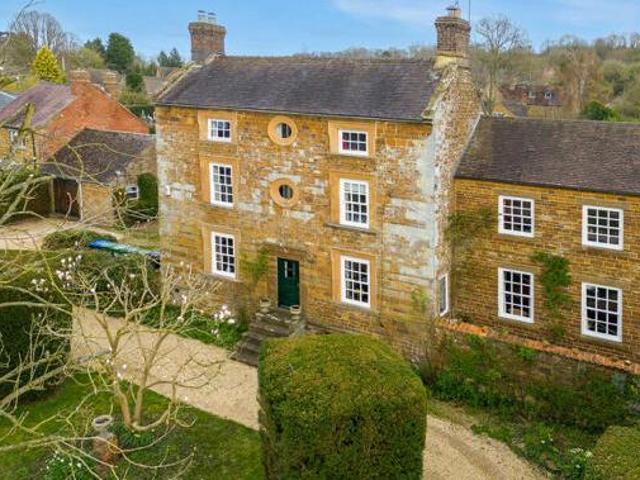 House for sale in City of London, Greater London