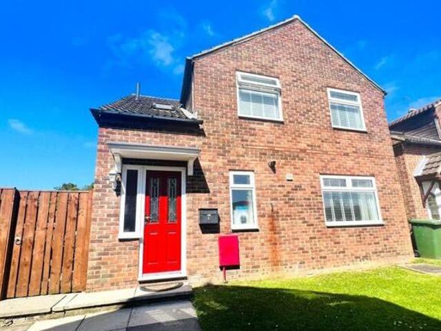 House for sale in Oxclose, Washington