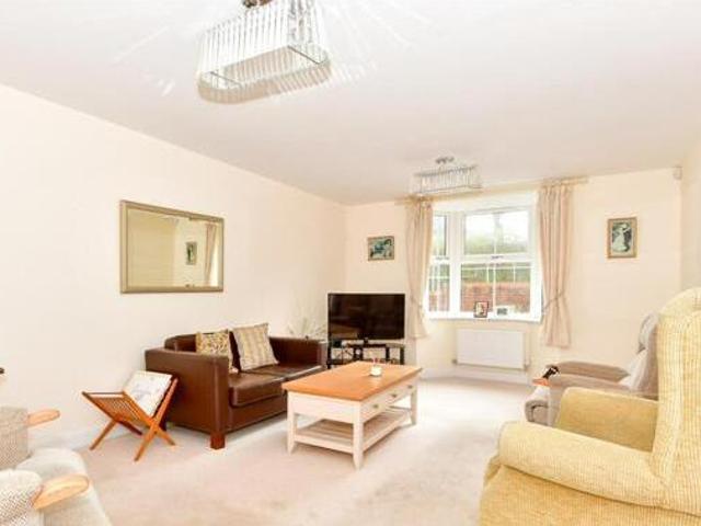 House for sale in Spring Vale, Hampshire