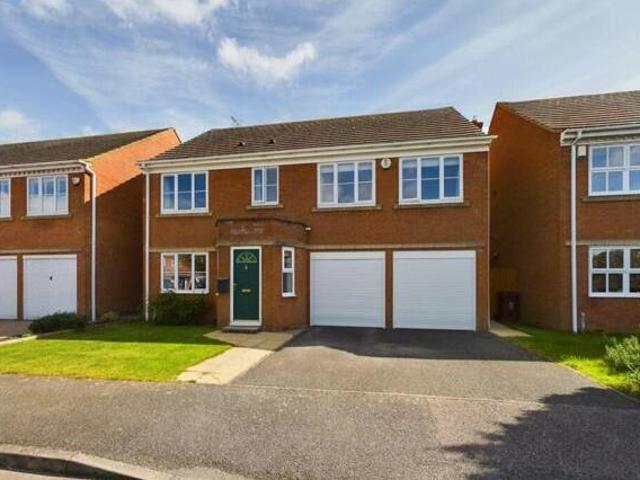 House for sale in Aylesbury, Buckinghamshire