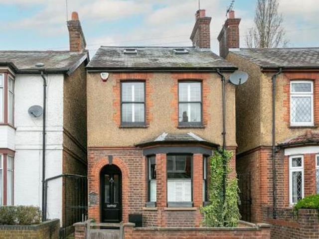 House for sale in Watford Heath, North Watford