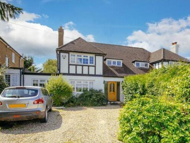 House for sale in North Watford, Hertfordshire