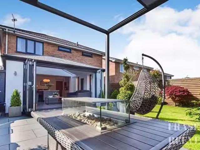 House for sale in Earlestown