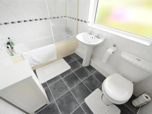 Farm for sale in Baildon, West Yorkshire