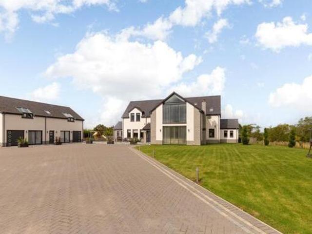 House for sale in West Calder, Scotland