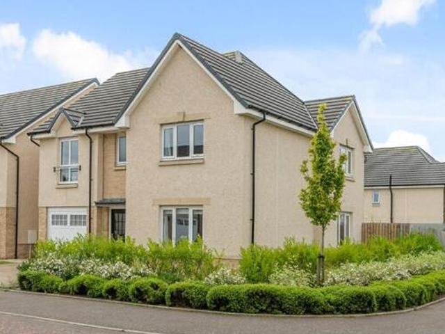 House for sale in Bellsquarry, West Calder