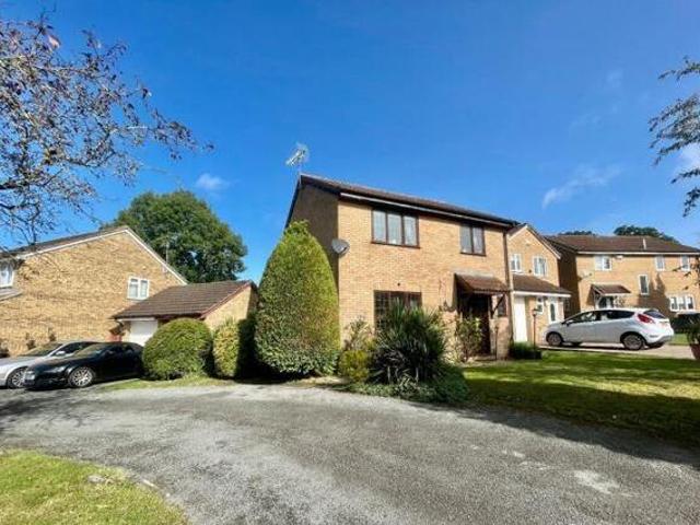 House for sale in Northampton, Northamptonshire