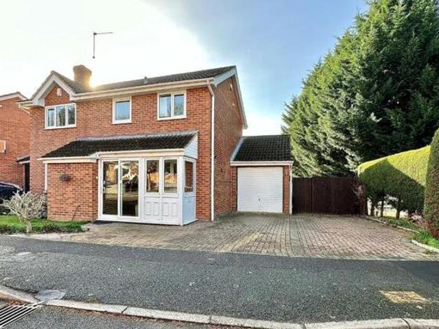 House for sale in Northampton, Northamptonshire