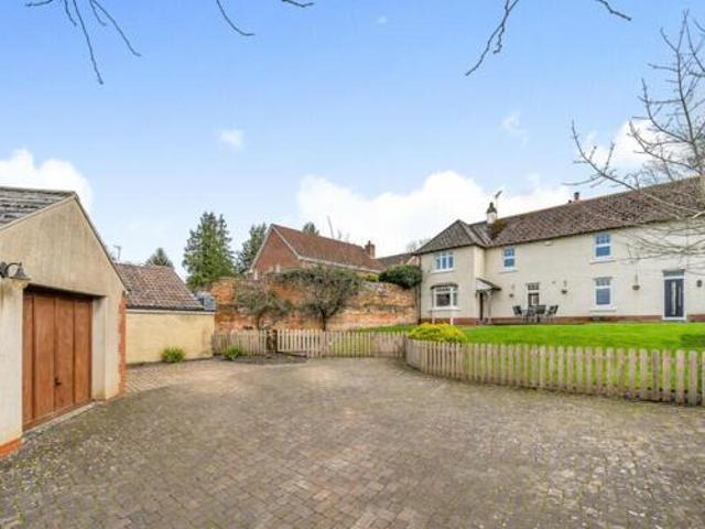 House for sale in Leighton Park, Westbury