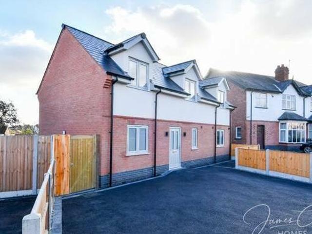 House for rent in Froggatt, East Midlands