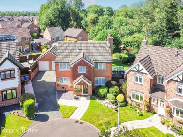 Farm for sale in Prescot, Knowsley