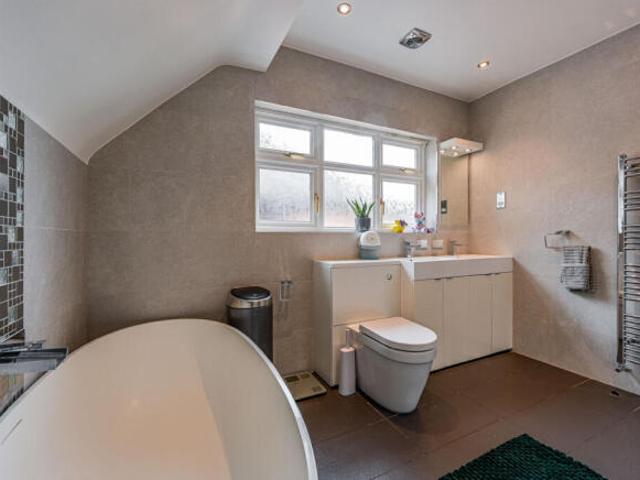 Farm for sale in Shortlands, Greater London