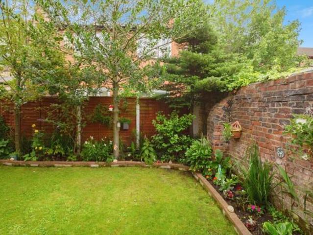 Farm for sale in Whalley Range, Manchester