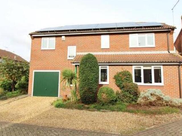 House for sale in Hampton Green, Cambridgeshire