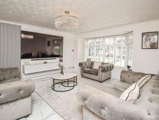 Farm for sale in Bessacarr, South Yorkshire