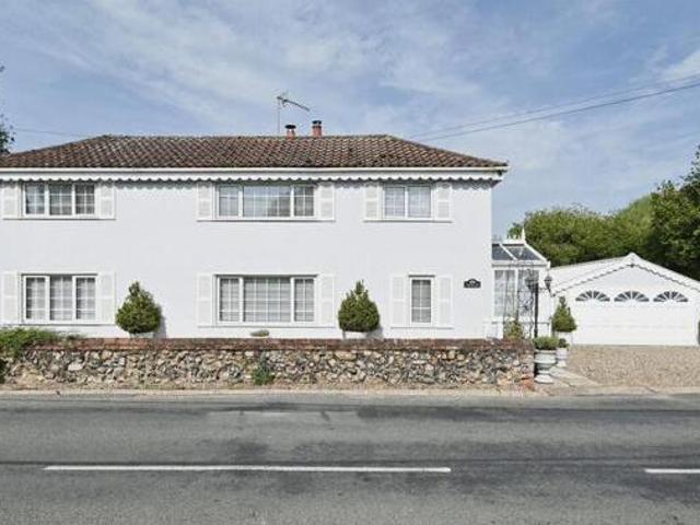 House for sale in Lyons, Greater London