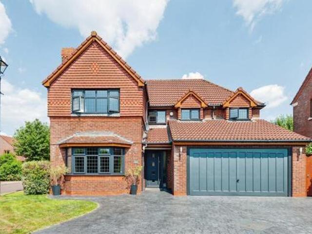 House for sale in Widnes