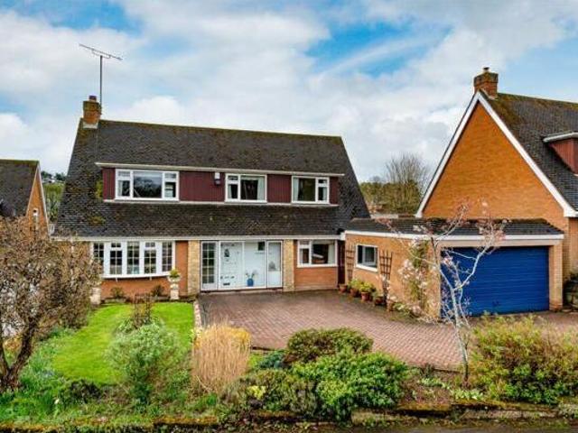 House for sale in Tettenhall, West Midlands