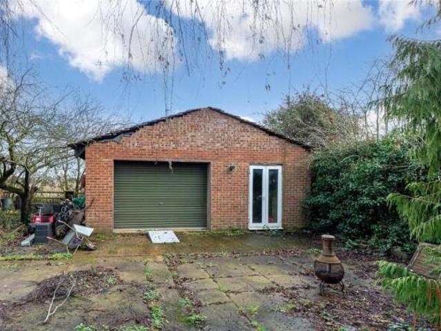 Farm for sale in Newport Pagnell