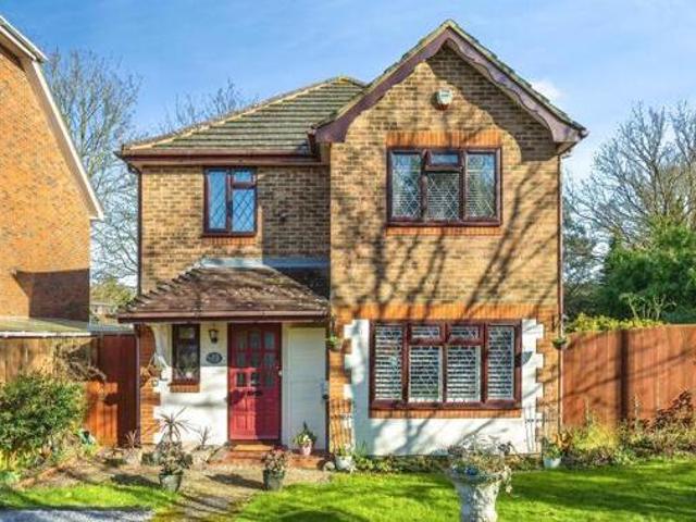 House for sale in Appledore, Ashford