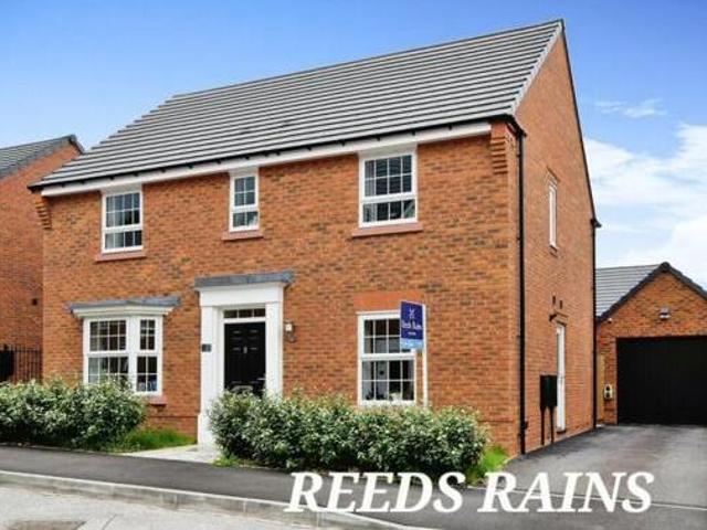 House for sale in Colshaw Farm, Wilmslow