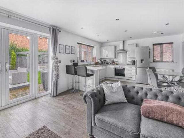 Farm for sale in Caldermill, East Midlands