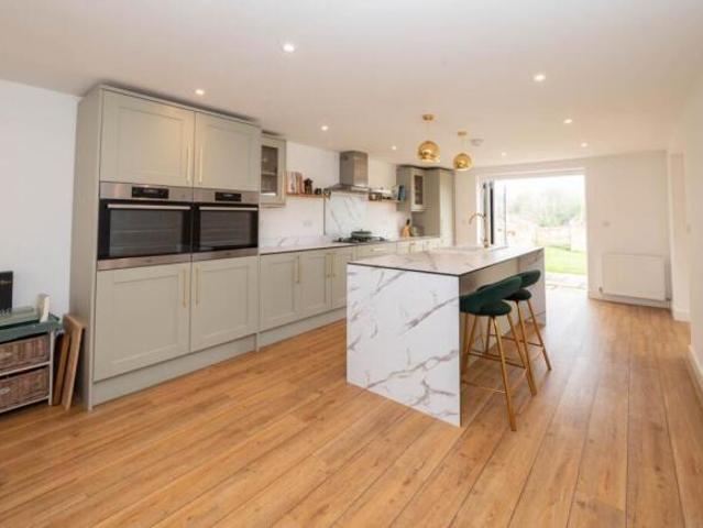 Farm for sale in Upper Harbledown, The Bridge