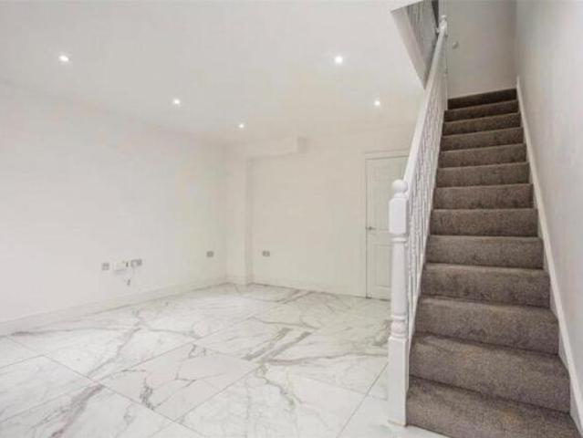 Farm for sale in Spring Park, Luton