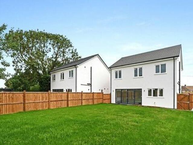 House for sale in Chipping Hill, Essex